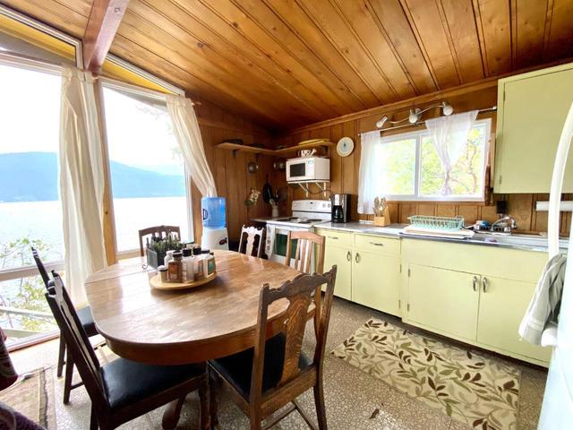 2526 West Lake Drive, House detached with 3 bedrooms, 0 bathrooms and null parking in Kootenay Boundary C BC | Image 14