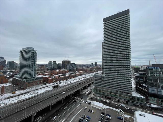 2206 - 138 Downes St, Condo with 1 bedrooms, 1 bathrooms and 0 parking in Toronto ON | Image 11