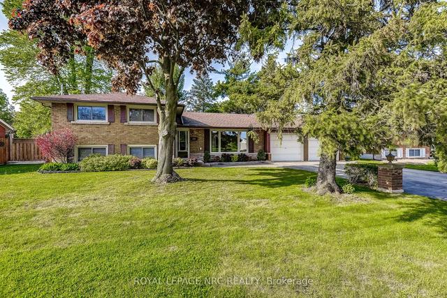 6711 Mcmicking St, House detached with 4 bedrooms, 2 bathrooms and 6 parking in Niagara Falls ON | Image 1
