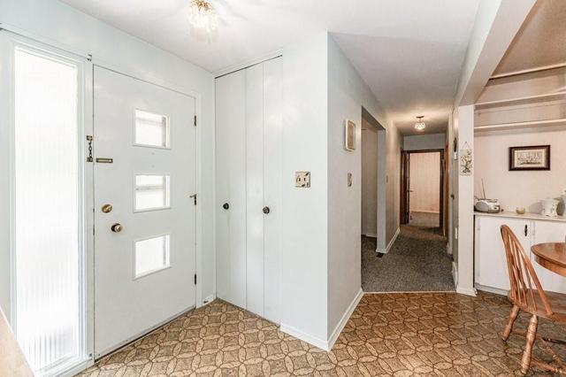 81 West 25th Street, House detached with 2 bedrooms, 1 bathrooms and 2 parking in Hamilton ON | Image 13
