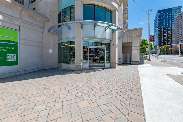 202 - 200 Rideau Street, Condo with 2 bedrooms, 2 bathrooms and 1 parking in Ottawa ON | Image 2
