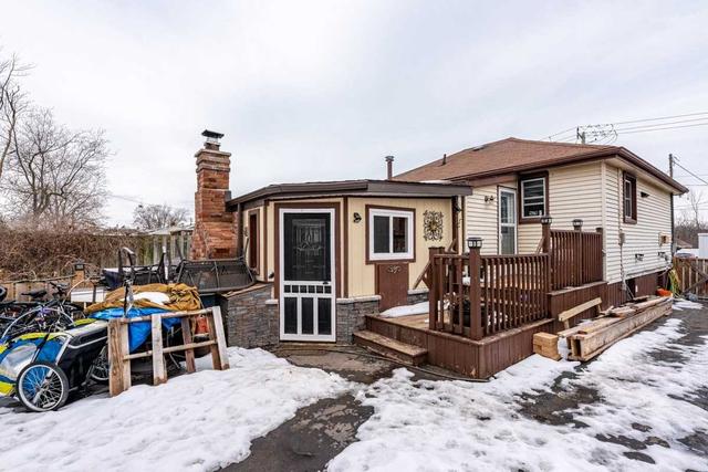 44 Keswick St, House detached with 3 bedrooms, 2 bathrooms and 4 parking in St. Catharines ON | Image 13