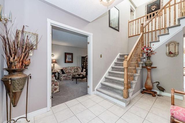 137 Downey Road, House detached with 3 bedrooms, 3 bathrooms and null parking in Guelph ON | Image 48