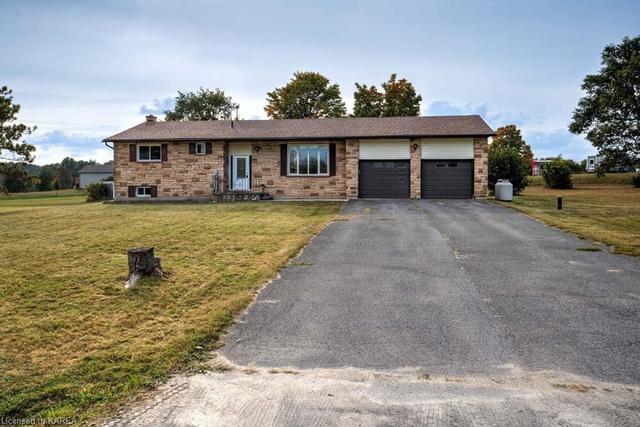 2935 Frontenac Road, House detached with 3 bedrooms, 3 bathrooms and 8 parking in South Frontenac ON | Image 23