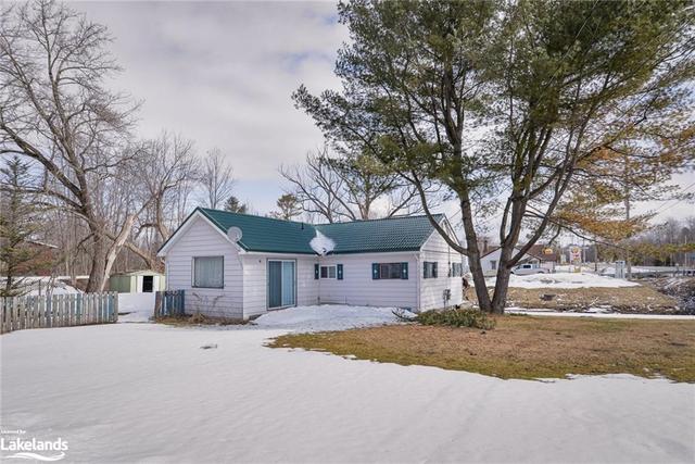 14177 Highway 12, House detached with 2 bedrooms, 1 bathrooms and null parking in Tay ON | Image 16
