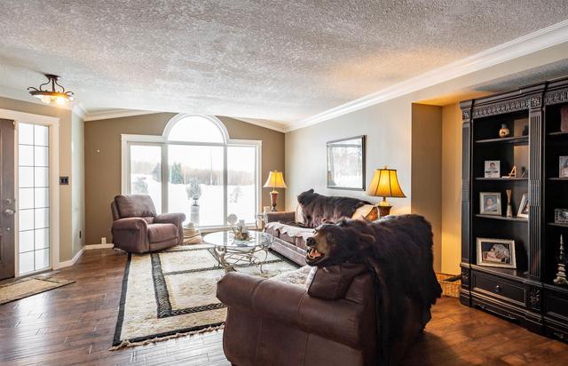 2816 111 Street, House detached with 4 bedrooms, 2 bathrooms and 10 parking in Grande Prairie County No. 1 AB | Image 13