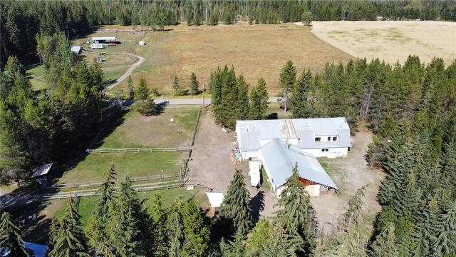 44 Hollingsworth Road, House detached with 2 bedrooms, 1 bathrooms and 4 parking in North Okanagan E BC | Image 12