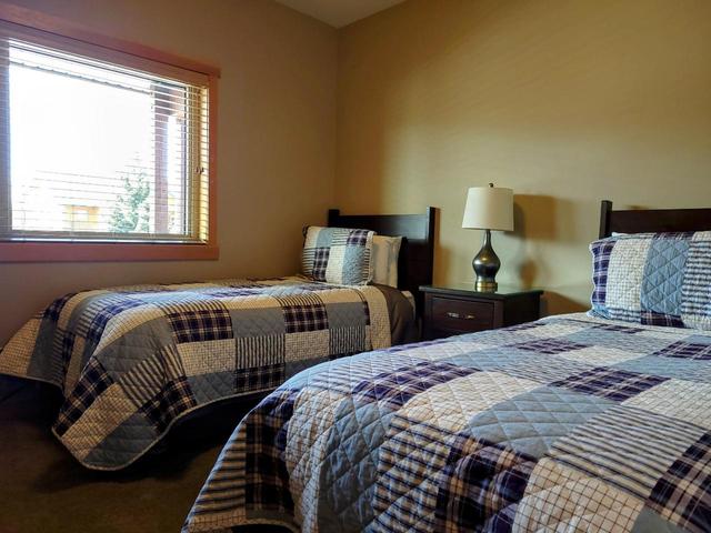 6 - 5150 Fairway Drive, House attached with 3 bedrooms, 4 bathrooms and 2 parking in East Kootenay F BC | Image 24