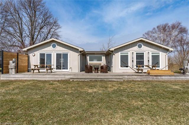 16145 Loyalist Parkway, House detached with 3 bedrooms, 1 bathrooms and null parking in Prince Edward County ON | Image 15