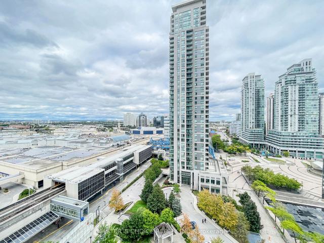 1402 - 50 Brian Harrison Way, Condo with 3 bedrooms, 2 bathrooms and 1 parking in Toronto ON | Image 3