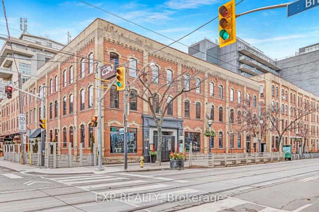 907 - 32 Camden St, Condo with 2 bedrooms, 2 bathrooms and 1 parking in Toronto ON | Image 31