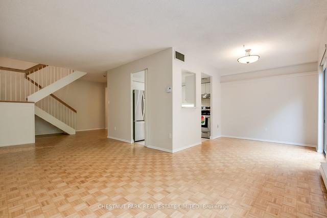 103 - 30 Glen Elm Ave, Condo with 2 bedrooms, 2 bathrooms and 1 parking in Toronto ON | Image 2