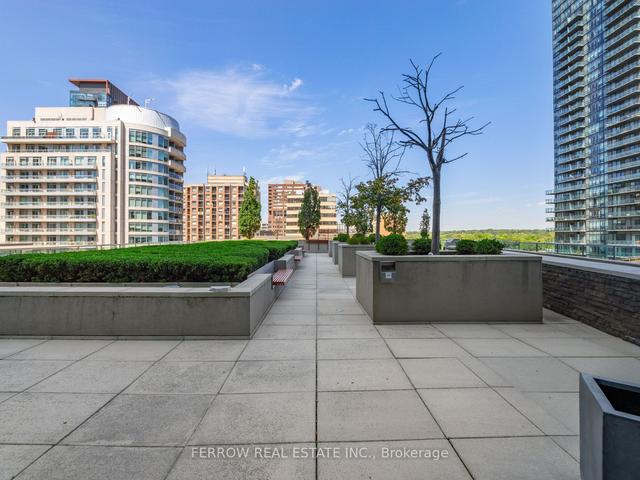 2209 - 18 Yorkville Ave, Condo with 2 bedrooms, 2 bathrooms and 1 parking in Toronto ON | Image 27