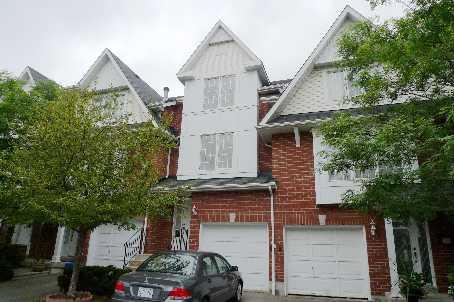 04 - 1588 South Parade Crt, Townhouse with 3 bedrooms, 3 bathrooms and 1 parking in Mississauga ON | Image 1