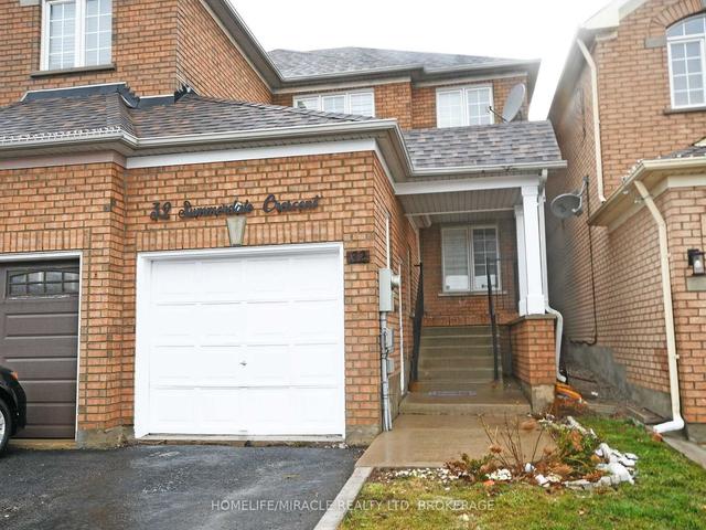 32 Summerdale Cres, House semidetached with 3 bedrooms, 3 bathrooms and 3 parking in Brampton ON | Image 12