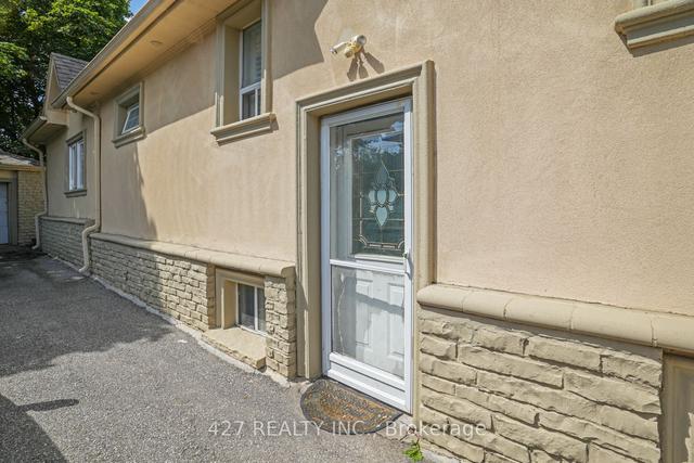 8 Batawa Cres W, House detached with 3 bedrooms, 3 bathrooms and 6 parking in Toronto ON | Image 28