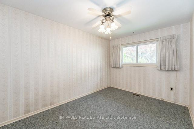 81 West 25th St, House detached with 2 bedrooms, 1 bathrooms and 3 parking in Hamilton ON | Image 17
