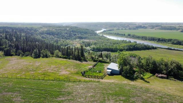 38118 Range Road 235, House detached with 4 bedrooms, 2 bathrooms and 8 parking in Red Deer County AB | Image 5