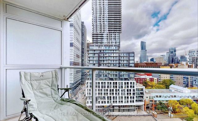 1709 - 219 Dundas St E, Condo with 2 bedrooms, 2 bathrooms and 0 parking in Toronto ON | Image 17