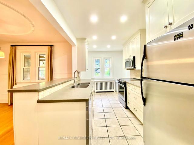 707 Hillsdale Ave E, House detached with 3 bedrooms, 2 bathrooms and 1 parking in Toronto ON | Image 28