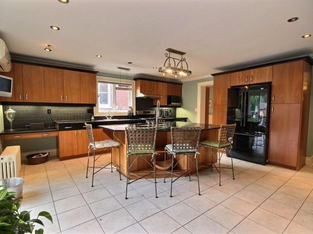 984 Richmond St, House detached with 5 bedrooms, 5 bathrooms and 2 parking in London ON | Image 3