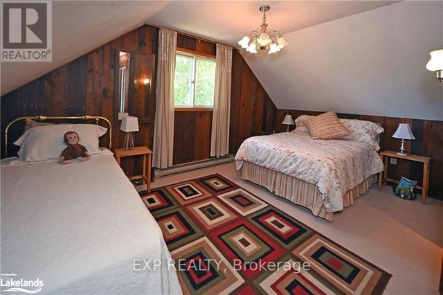 12077 Hwy 522, House detached with 3 bedrooms, 2 bathrooms and 4 parking in Parry Sound, Unorganized, Centre Part ON | Image 17