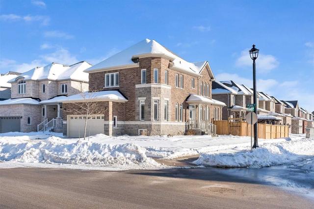 42 Pearl St, House detached with 4 bedrooms, 3 bathrooms and 4 parking in Wasaga Beach ON | Image 22