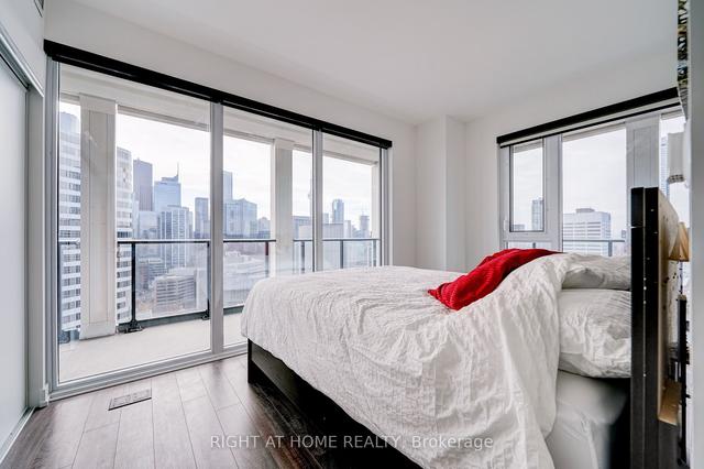2410 - 20 Edward St, Condo with 3 bedrooms, 2 bathrooms and 1 parking in Toronto ON | Image 9