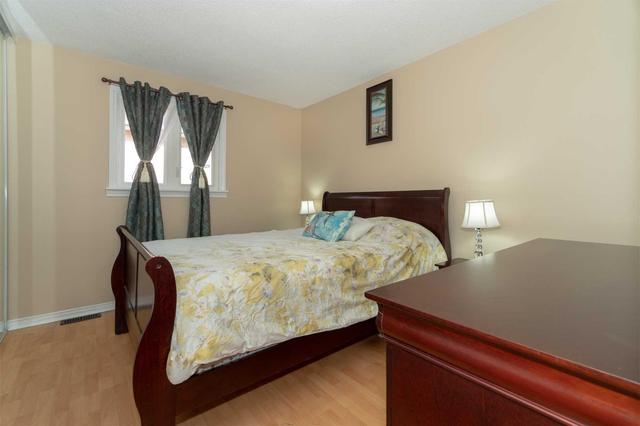 80 Atkins Circ, House detached with 4 bedrooms, 4 bathrooms and 2 parking in Brampton ON | Image 9