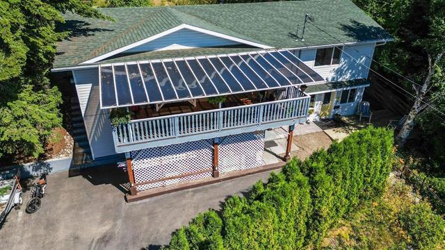 5267 Chasey Road, House detached with 5 bedrooms, 4 bathrooms and 4 parking in Columbia Shuswap F BC | Image 4