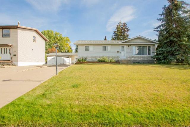 11103 96 Street, House detached with 5 bedrooms, 2 bathrooms and 4 parking in Grande Prairie AB | Image 36