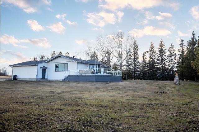 10314 95 Avenue, House detached with 4 bedrooms, 3 bathrooms and null parking in Sexsmith AB | Image 35