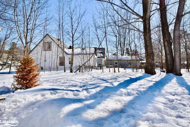 139 Crescent Drive, House detached with 2 bedrooms, 1 bathrooms and null parking in Gravenhurst ON | Image 25