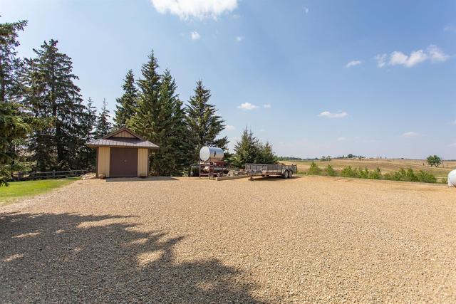 38212 Range Road 252, House detached with 3 bedrooms, 3 bathrooms and null parking in Lacombe County AB | Image 43
