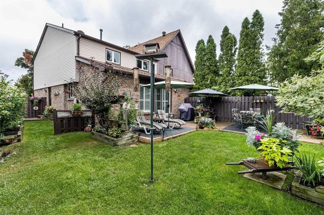 8 Millsborough Cres, House semidetached with 4 bedrooms, 2 bathrooms and 2 parking in Toronto ON | Image 20