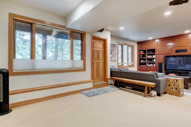 106 Lougheed Circle, House detached with 4 bedrooms, 3 bathrooms and 4 parking in Banff AB | Image 42