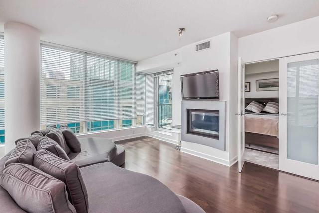 1004 - 888 4 Avenue Sw, Condo with 2 bedrooms, 2 bathrooms and 1 parking in Calgary AB | Image 13