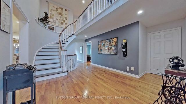 79 Rockwood Cres, House detached with 5 bedrooms, 5 bathrooms and 6 parking in Vaughan ON | Image 8