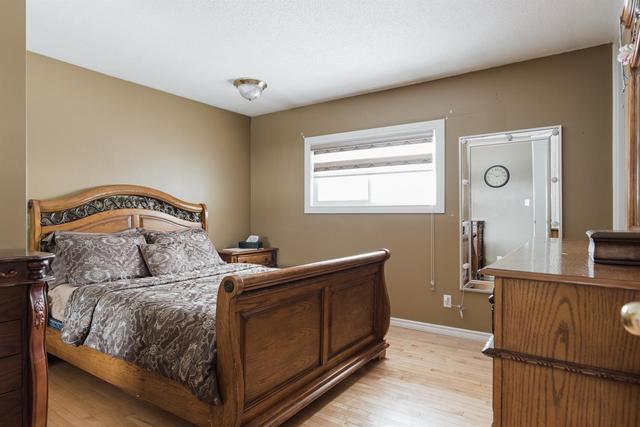 59 Bell Crescent, House detached with 5 bedrooms, 2 bathrooms and 5 parking in Wood Buffalo AB | Image 17