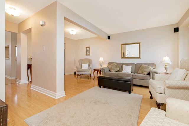 68 Morley Cres E, Townhouse with 3 bedrooms, 2 bathrooms and 2 parking in Brampton ON | Image 31