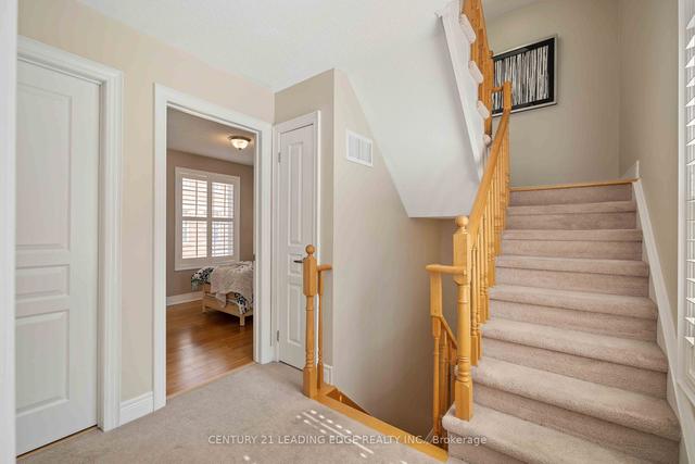 1 Fairhead Mews, House attached with 3 bedrooms, 3 bathrooms and 1 parking in Toronto ON | Image 9