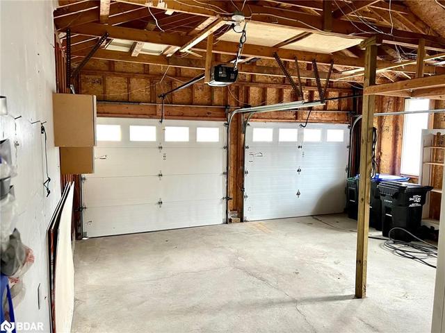 Large double garage with inside entry | Image 12