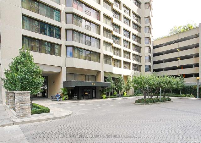 814 - 55 Harbour Sq, Condo with 1 bedrooms, 1 bathrooms and 1 parking in Toronto ON | Image 12