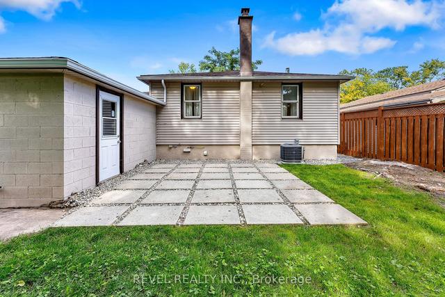 5820 Keith St, House detached with 2 bedrooms, 2 bathrooms and 4 parking in Niagara Falls ON | Image 21
