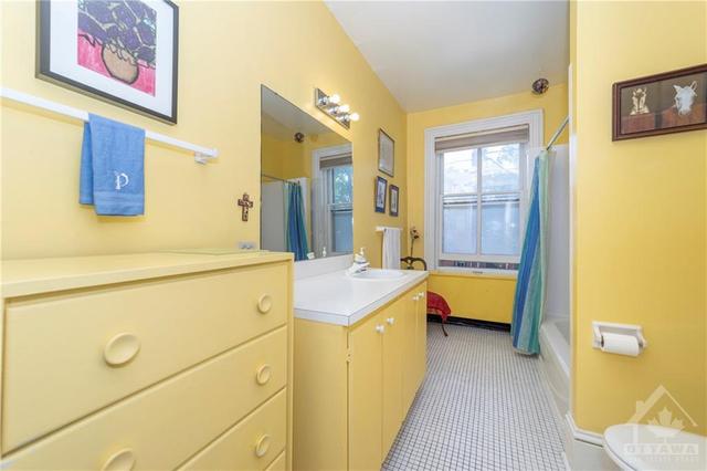 199 Daly Avenue, Townhouse with 3 bedrooms, 4 bathrooms and 2 parking in Ottawa ON | Image 17