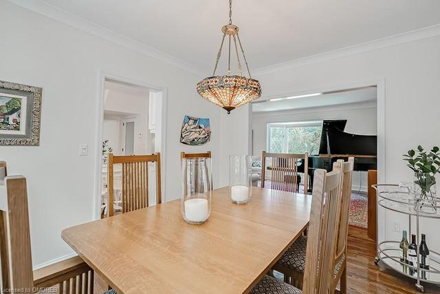 343 Allan Street, House detached with 3 bedrooms, 1 bathrooms and 4 parking in Oakville ON | Image 3
