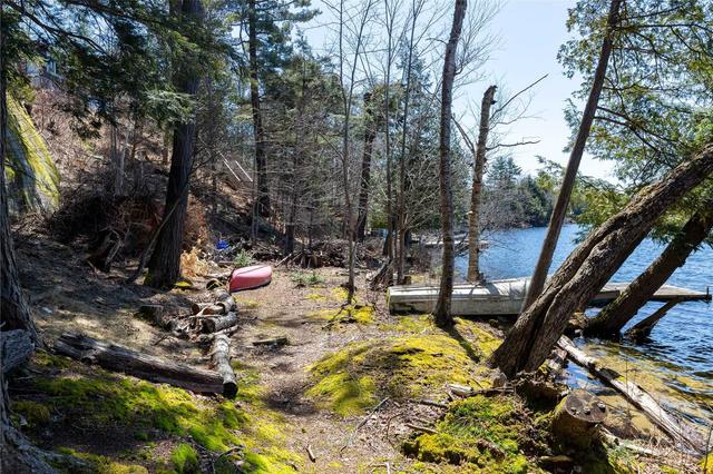 1033 East Walker Lake Dr, House detached with 3 bedrooms, 2 bathrooms and 6 parking in Lake of Bays ON | Image 8