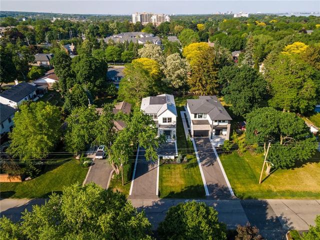 977 Gorton Avenue, House detached with 4 bedrooms, 4 bathrooms and 8 parking in Burlington ON | Image 2