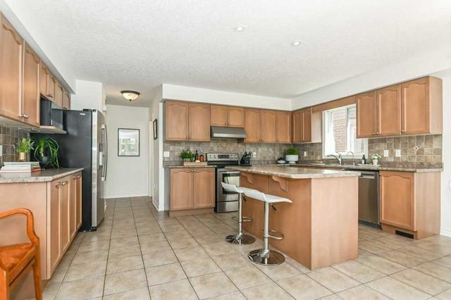80 Hall Ave, House detached with 3 bedrooms, 4 bathrooms and 6 parking in Guelph ON | Image 37