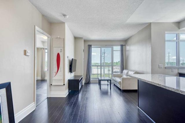 215 - 111 Upper Duke Cres, Condo with 2 bedrooms, 2 bathrooms and 1 parking in Markham ON | Image 5